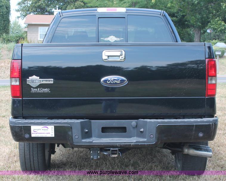 image for item C2736 2006 Ford F150 Harley Davidson SuperCab pickup truck