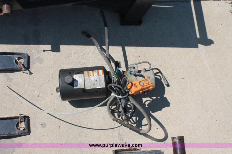 image for item C2743 Shop built hydraulic loading ramps