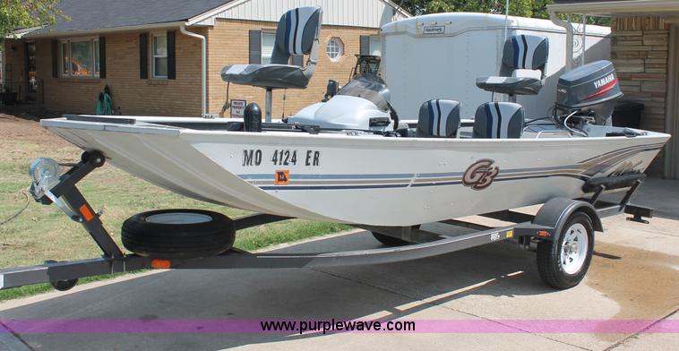 image for item C2744 2000 G3 MV Pro Series 165 boat