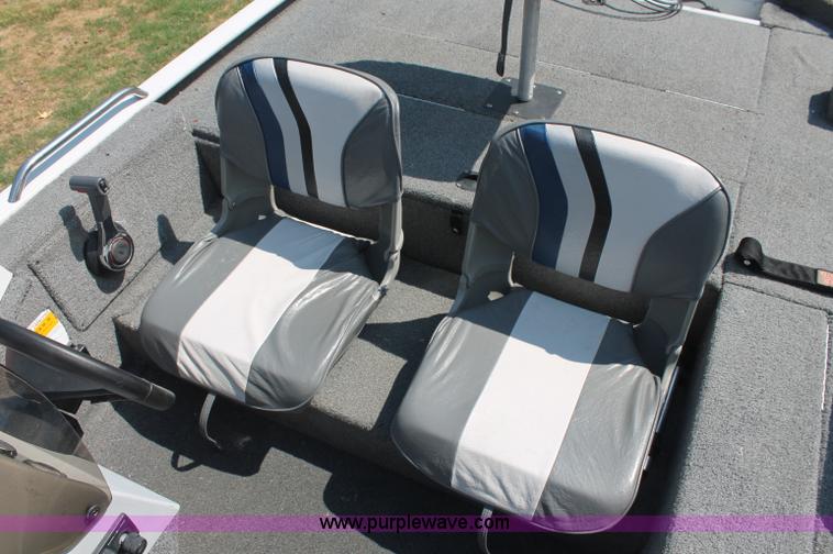 image for item C2744 2000 G3 MV Pro Series 165 boat