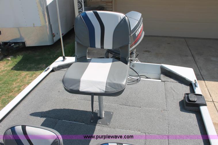 image for item C2744 2000 G3 MV Pro Series 165 boat