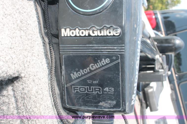 image for item C2744 2000 G3 MV Pro Series 165 boat