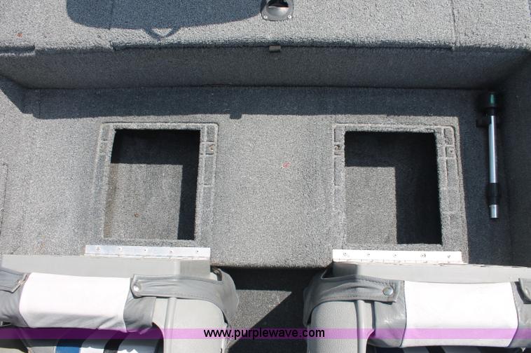 image for item C2744 2000 G3 MV Pro Series 165 boat