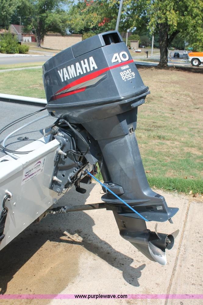 image for item C2744 2000 G3 MV Pro Series 165 boat