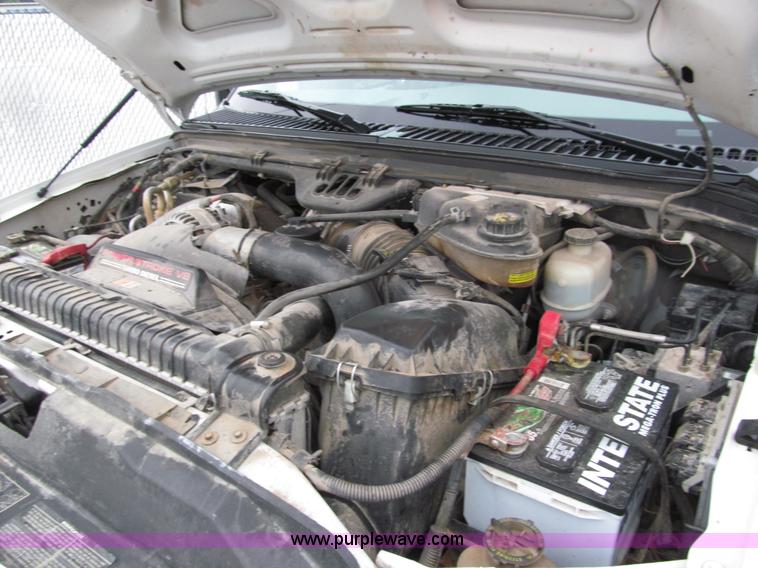 image for item I9780 2005 Ford F250 XLT Super Duty SuperCab pickup truck