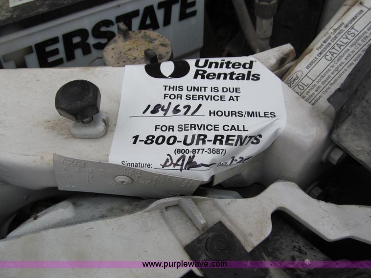 image for item I9780 2005 Ford F250 XLT Super Duty SuperCab pickup truck