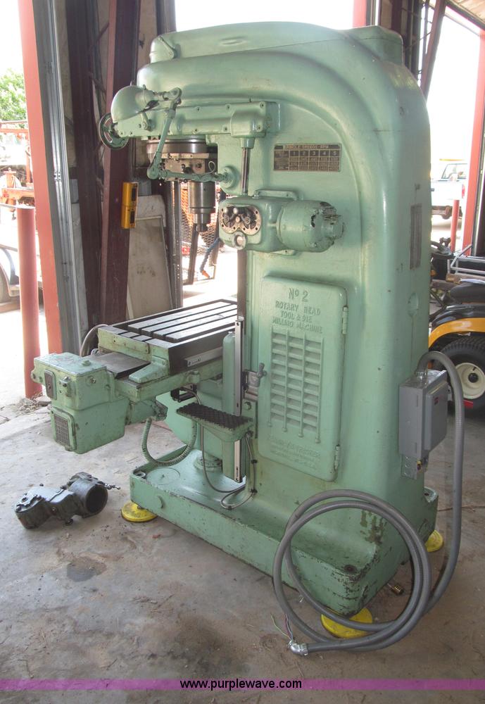 image for item K9551 Kearney & Trecker No. 2 rotary head tool and die milling machine