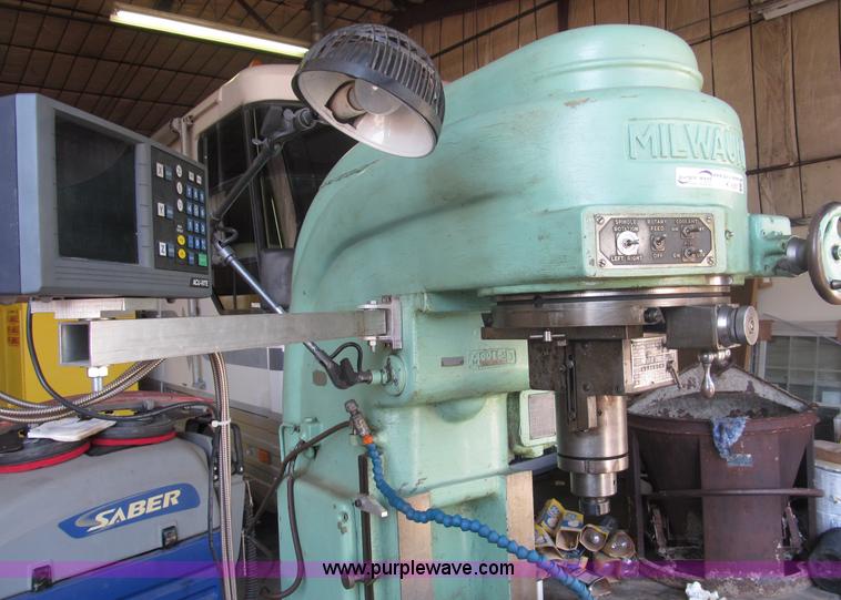 image for item K9551 Kearney & Trecker No. 2 rotary head tool and die milling machine