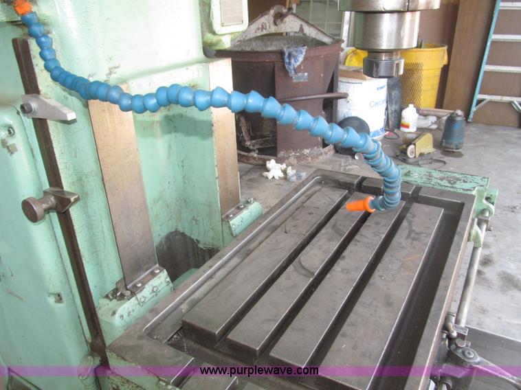 image for item K9551 Kearney & Trecker No. 2 rotary head tool and die milling machine