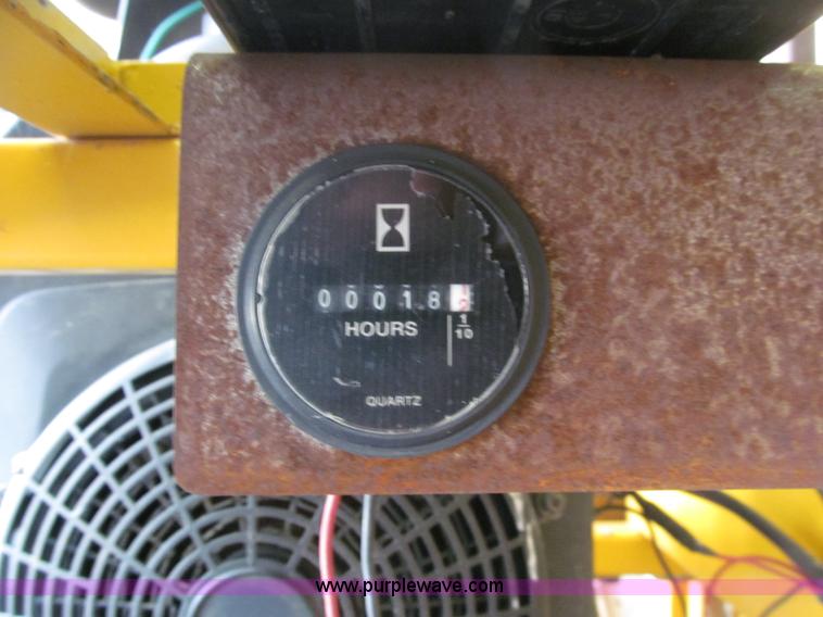 image for item K9557 2008 Log-Master portable saw mill