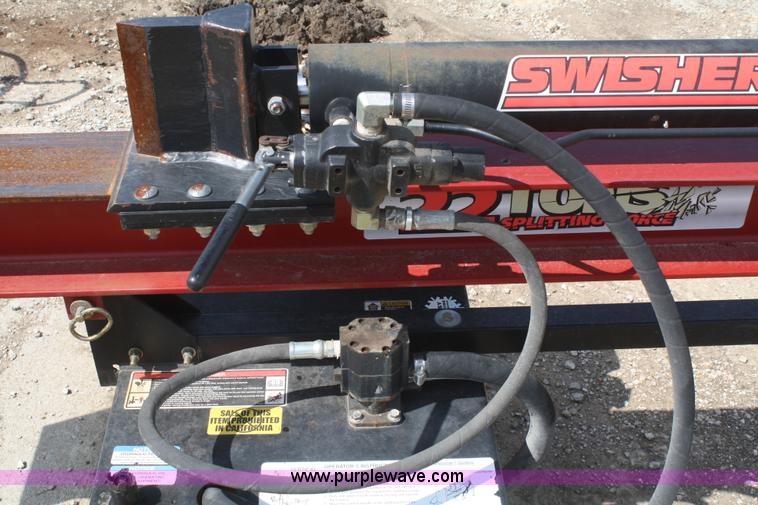 image for item K9822 Swisher 22 ton log splitter