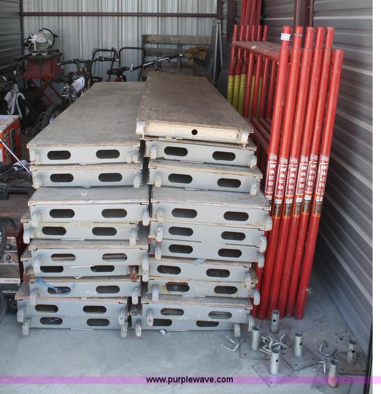 image for item K9824 Waco scaffolding