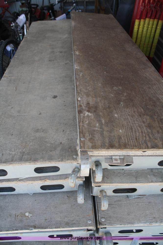 image for item K9824 Waco scaffolding