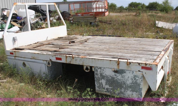 image for item K9825 12'L x 8'W flatbed
