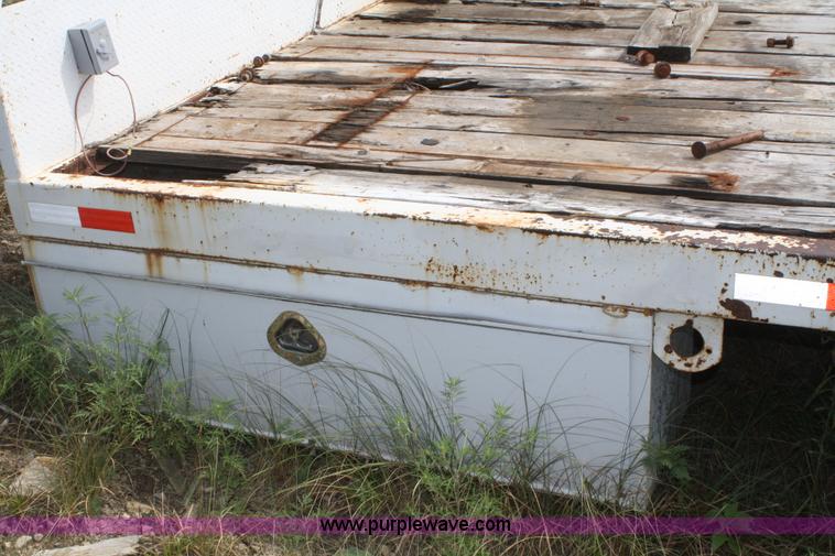 image for item K9825 12'L x 8'W flatbed