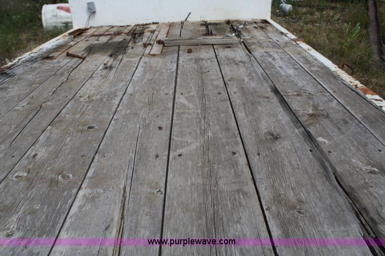 image for item K9825 12'L x 8'W flatbed