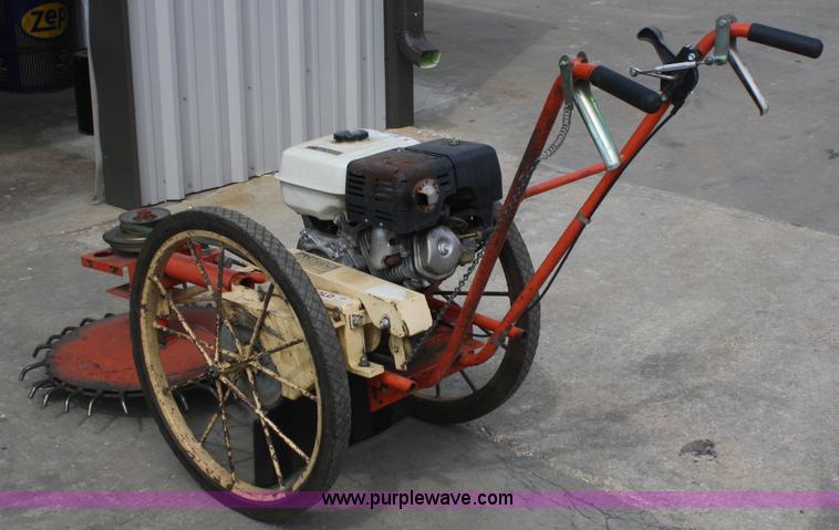 image for item K9831 Bachtold H8200 brush mower