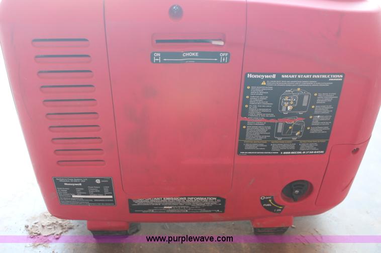 Honeywell 2000i inverter generator in Odessa, MO Item L9952 sold