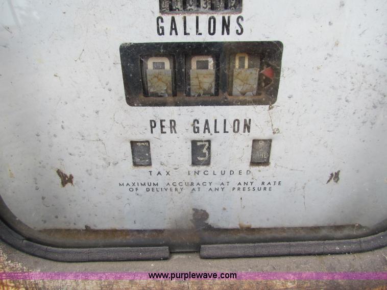 image for item N9094 Tokheim 39 antique gas pump