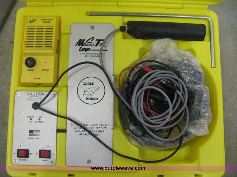 image for item R9609 Cable Hound DSP cable and pipe locator