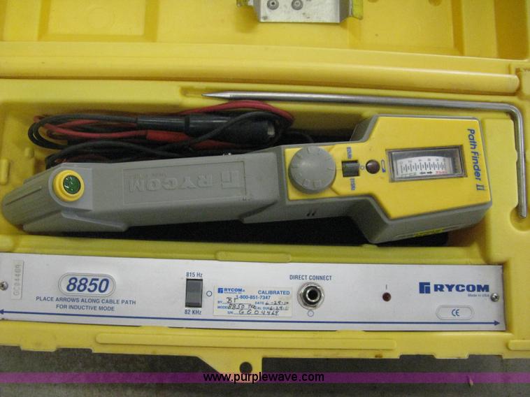 image for item R9610 Rycom 8850 cable locator with Path Finder II remote