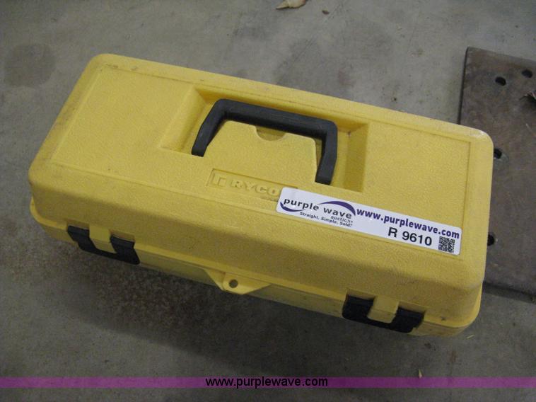 image for item R9610 Rycom 8850 cable locator with Path Finder II remote