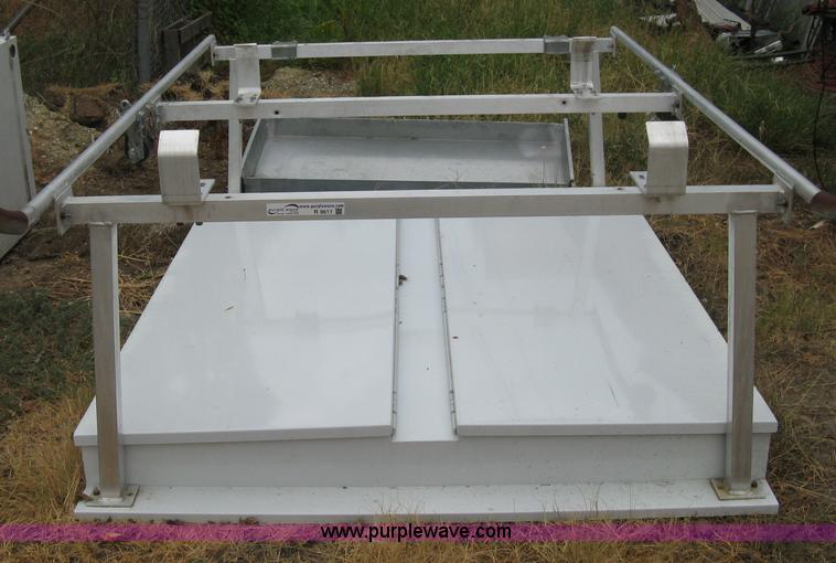 image for item R9611 Omaha service body