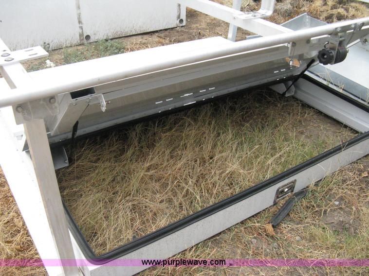 image for item R9611 Omaha service body