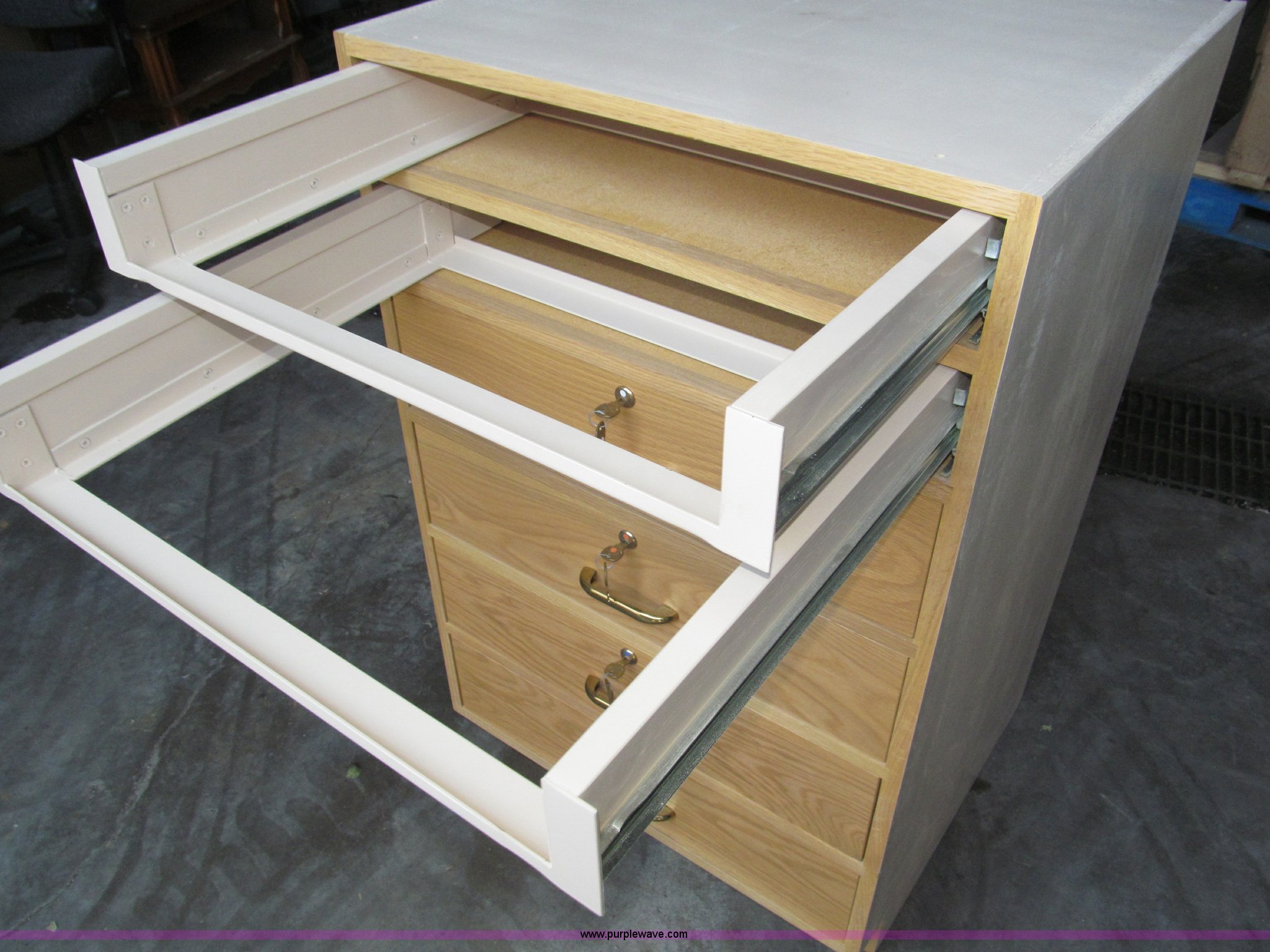 (22) 25.25"W x 23"D x 41"H wood in Lincoln, NE Item K9574 sold Purple Wave