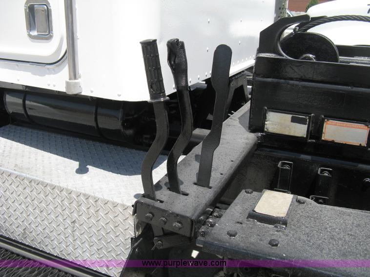 image for item A6481 1988 Kenworth C510 roll-off truck