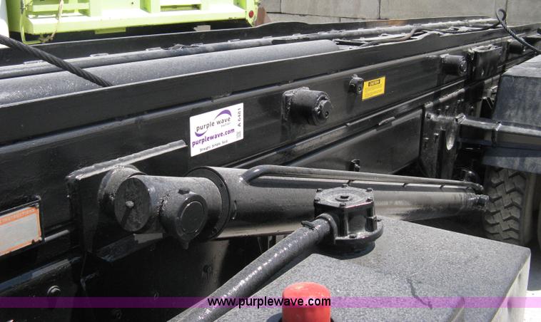 image for item A6481 1988 Kenworth C510 roll-off truck