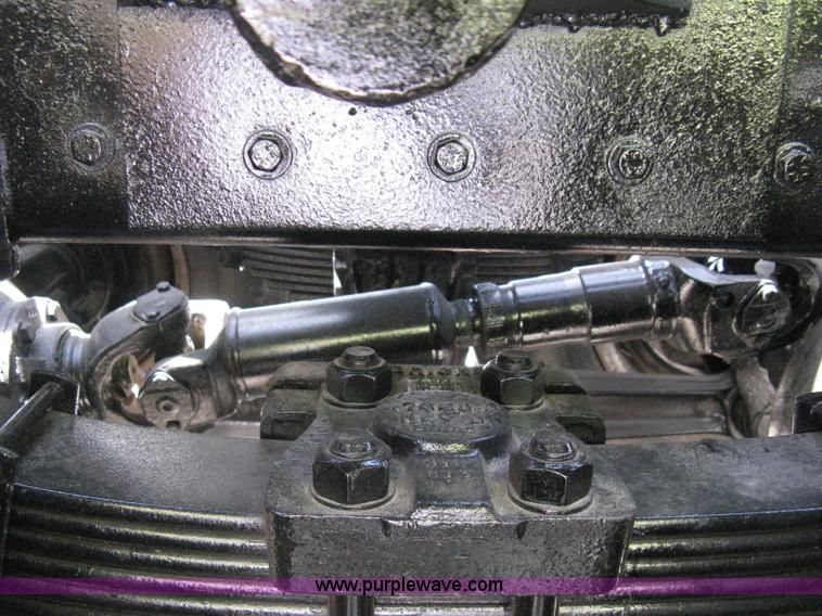 image for item A6481 1988 Kenworth C510 roll-off truck