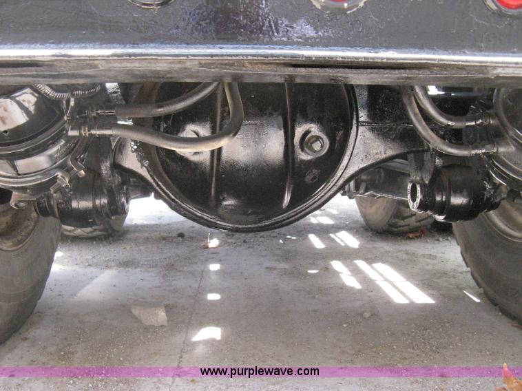 image for item A6481 1988 Kenworth C510 roll-off truck