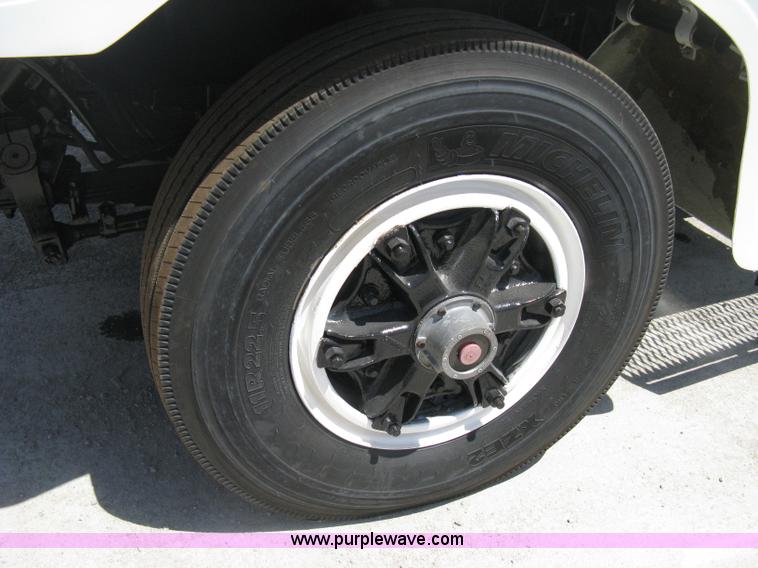 image for item A6481 1988 Kenworth C510 roll-off truck