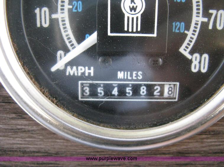 image for item A6481 1988 Kenworth C510 roll-off truck