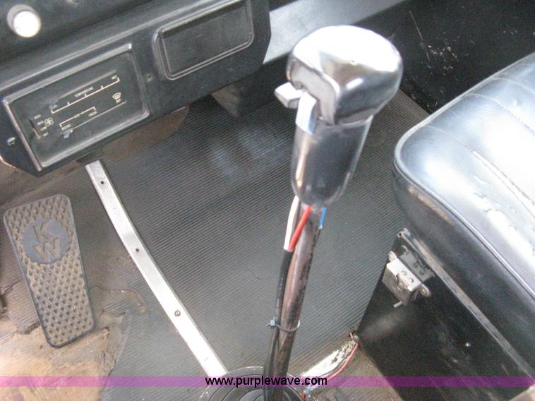 image for item A6481 1988 Kenworth C510 roll-off truck