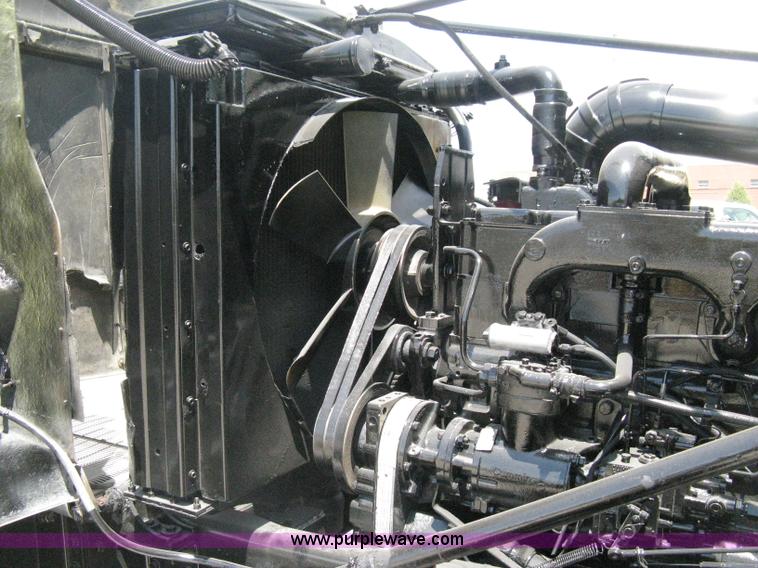 image for item A6481 1988 Kenworth C510 roll-off truck