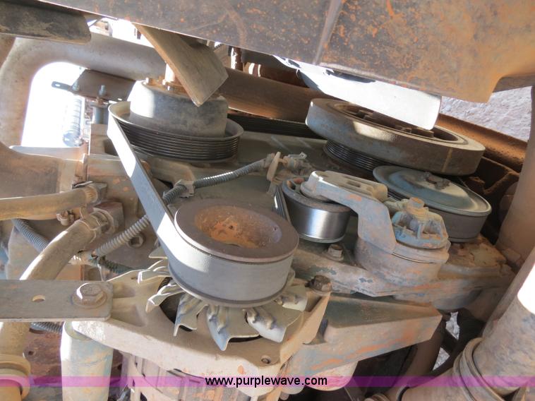 image for item B2457 1997 International 4700 winch truck