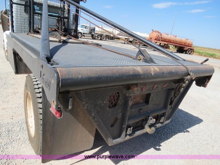 image for item B2457 1997 International 4700 winch truck