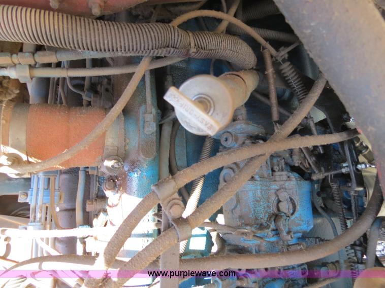 image for item B2459 1987 International 1955 crane truck