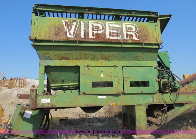 image for item B2760 1996 Viper 301 Turbo portable screen plant
