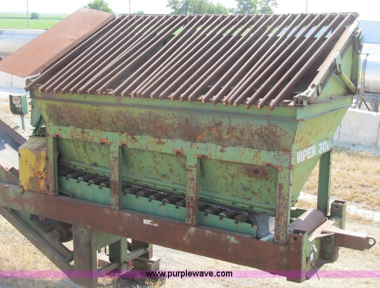 image for item B2760 1996 Viper 301 Turbo portable screen plant