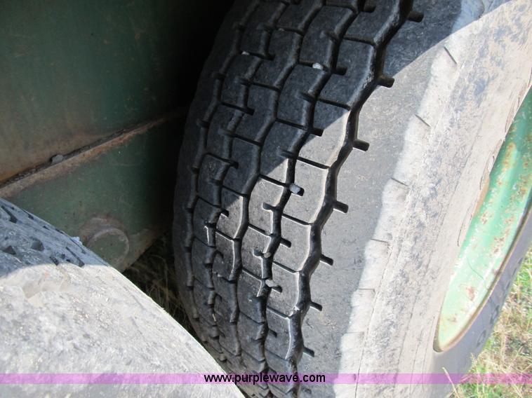 image for item B2760 1996 Viper 301 Turbo portable screen plant