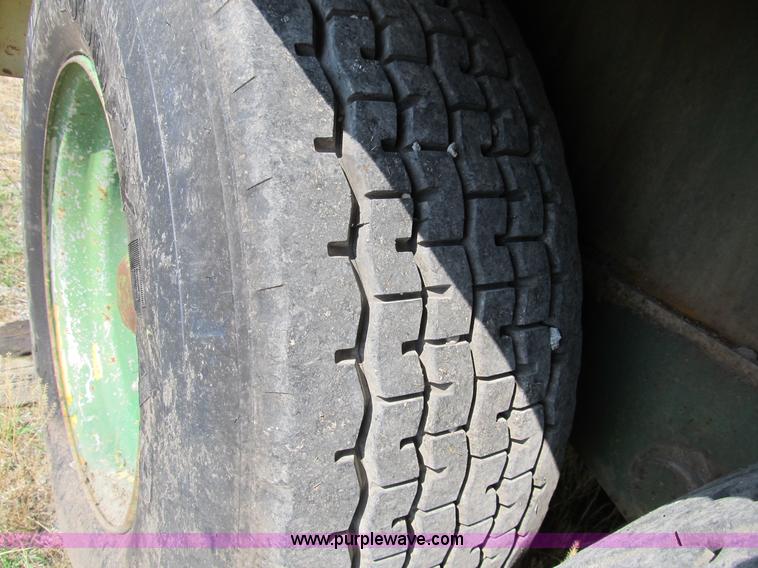 image for item B2760 1996 Viper 301 Turbo portable screen plant