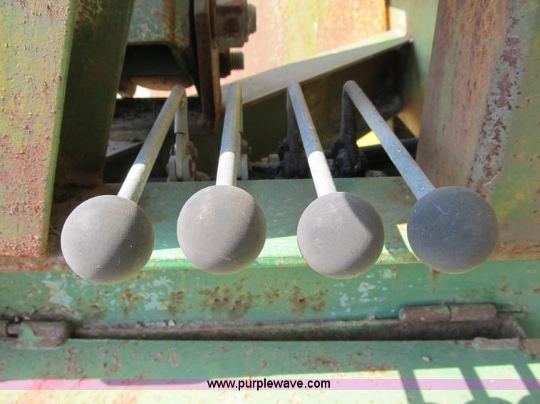 image for item B2760 1996 Viper 301 Turbo portable screen plant