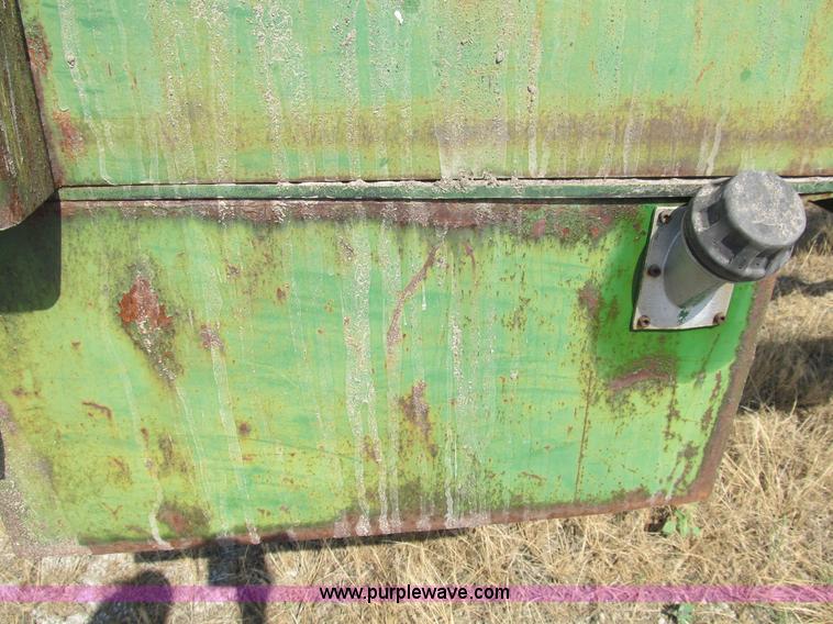 image for item B2760 1996 Viper 301 Turbo portable screen plant