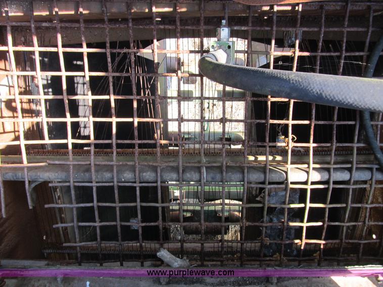 image for item B2760 1996 Viper 301 Turbo portable screen plant