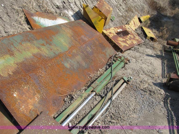 image for item B2760 1996 Viper 301 Turbo portable screen plant