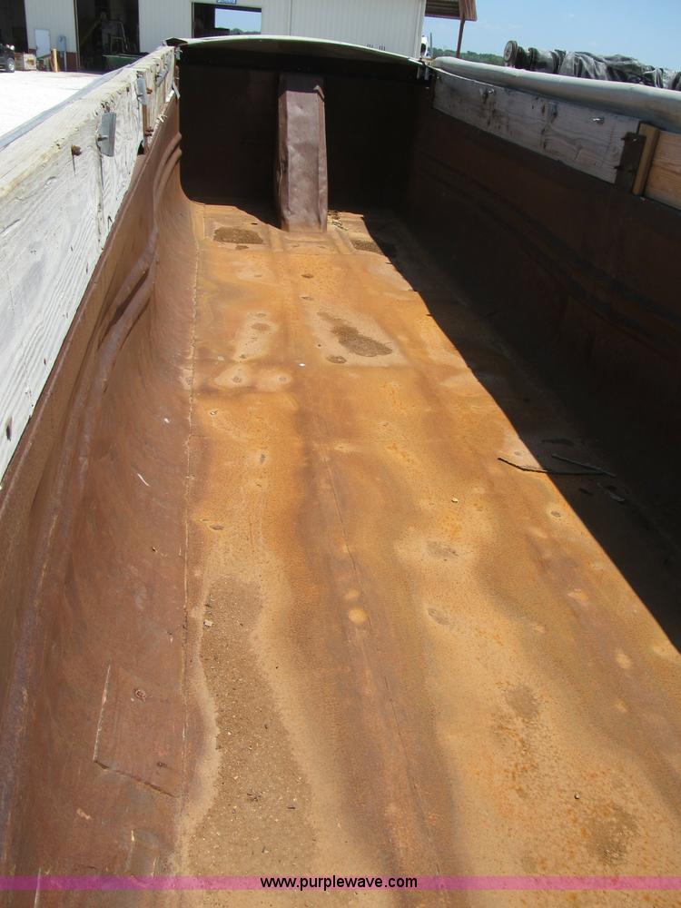 image for item B2790 1994 Clement 26' dump trailer