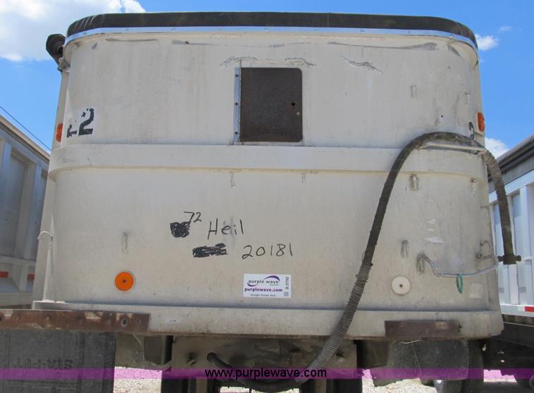 image for item B2792 1972 Heil 22' dump trailer